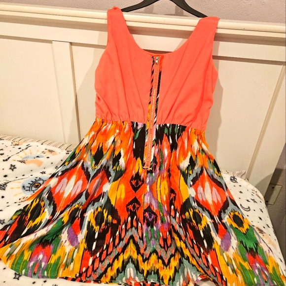 Spring Dress - Picture 3 of 3